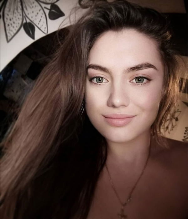 mil2i9ioup, 23 years old from United States