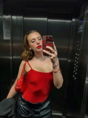 qanaki's Profile Photo