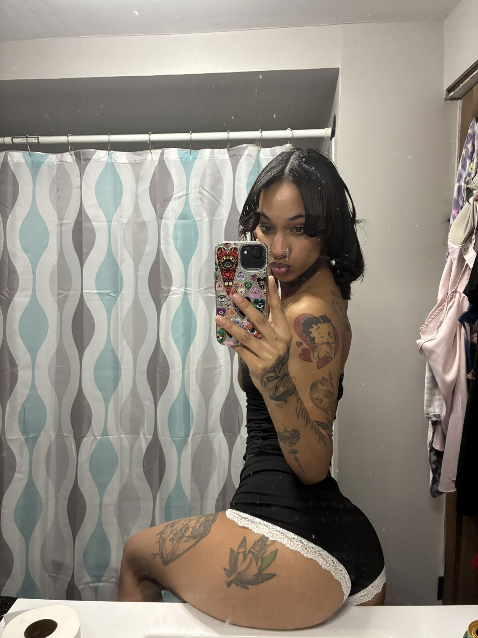 roxipat684's Cover Photo