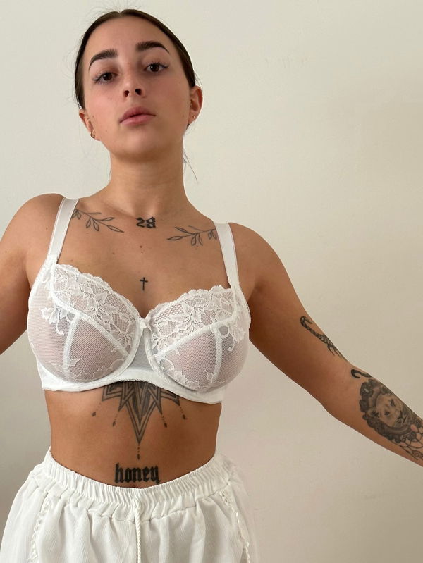 Remi789, 22 years old from Finland