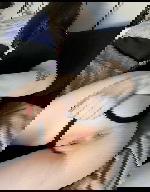 slutty826, 21 years old from United States