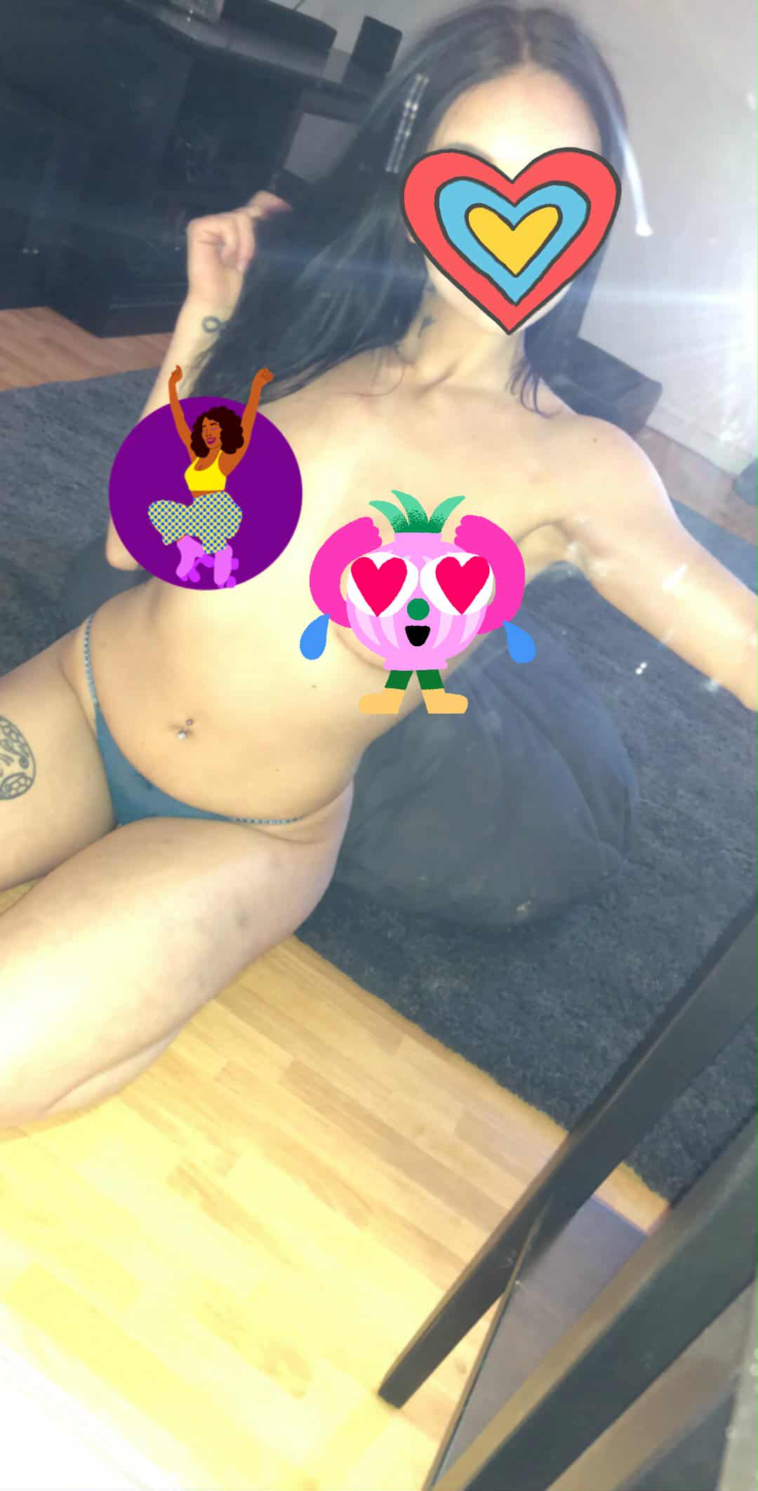 annniya929, 19 years old from France