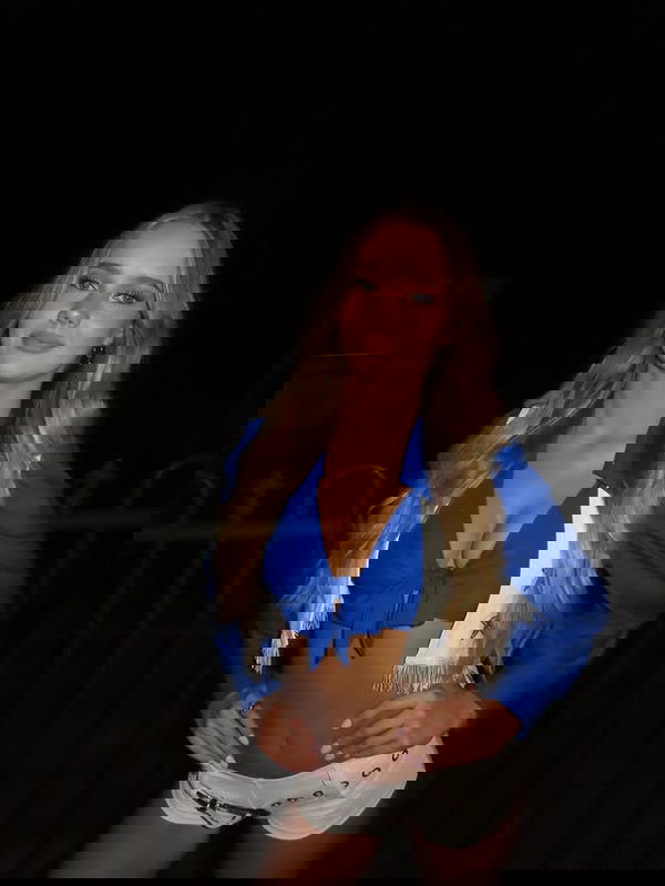 fivay24951, 19 years old from United Kingdom