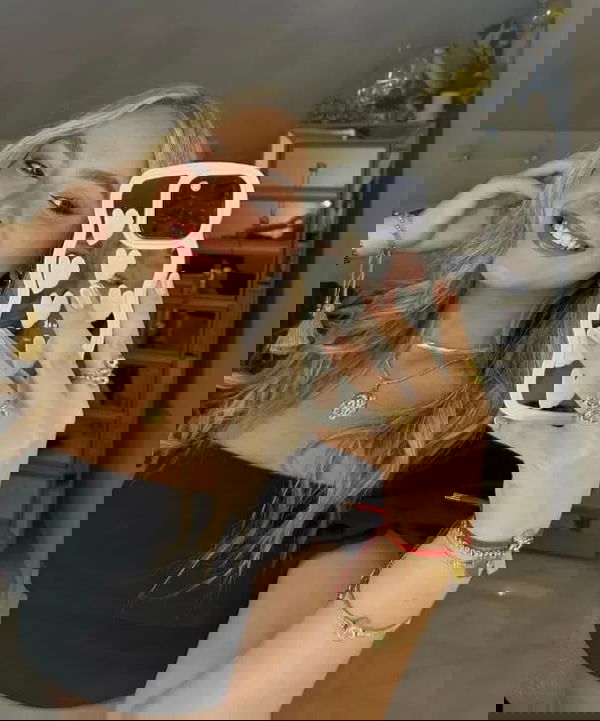 rexaro7561, 21 years old from United Kingdom