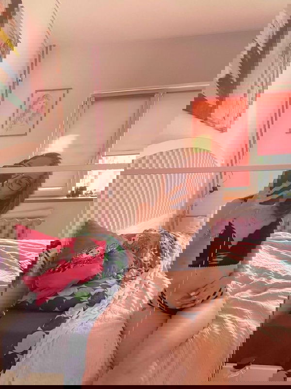 Florence99, 20 years old from Spain