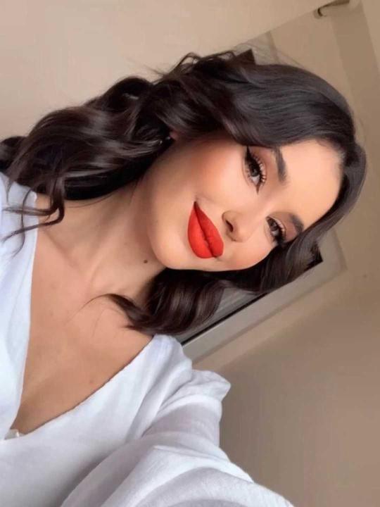 foveniqu's Cover Photo