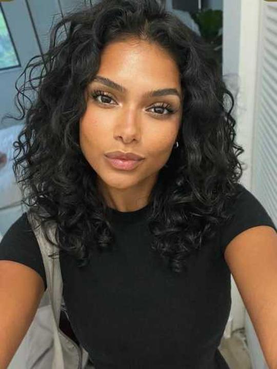 wucole, 24 years old from United States