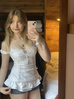 yonoxo7026, 25 years old from Canada