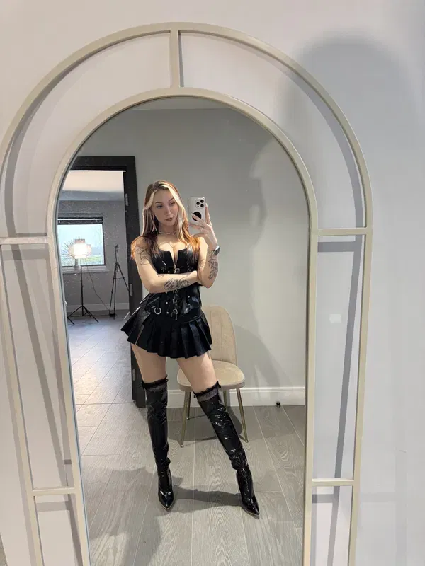 feqema's Cover Photo