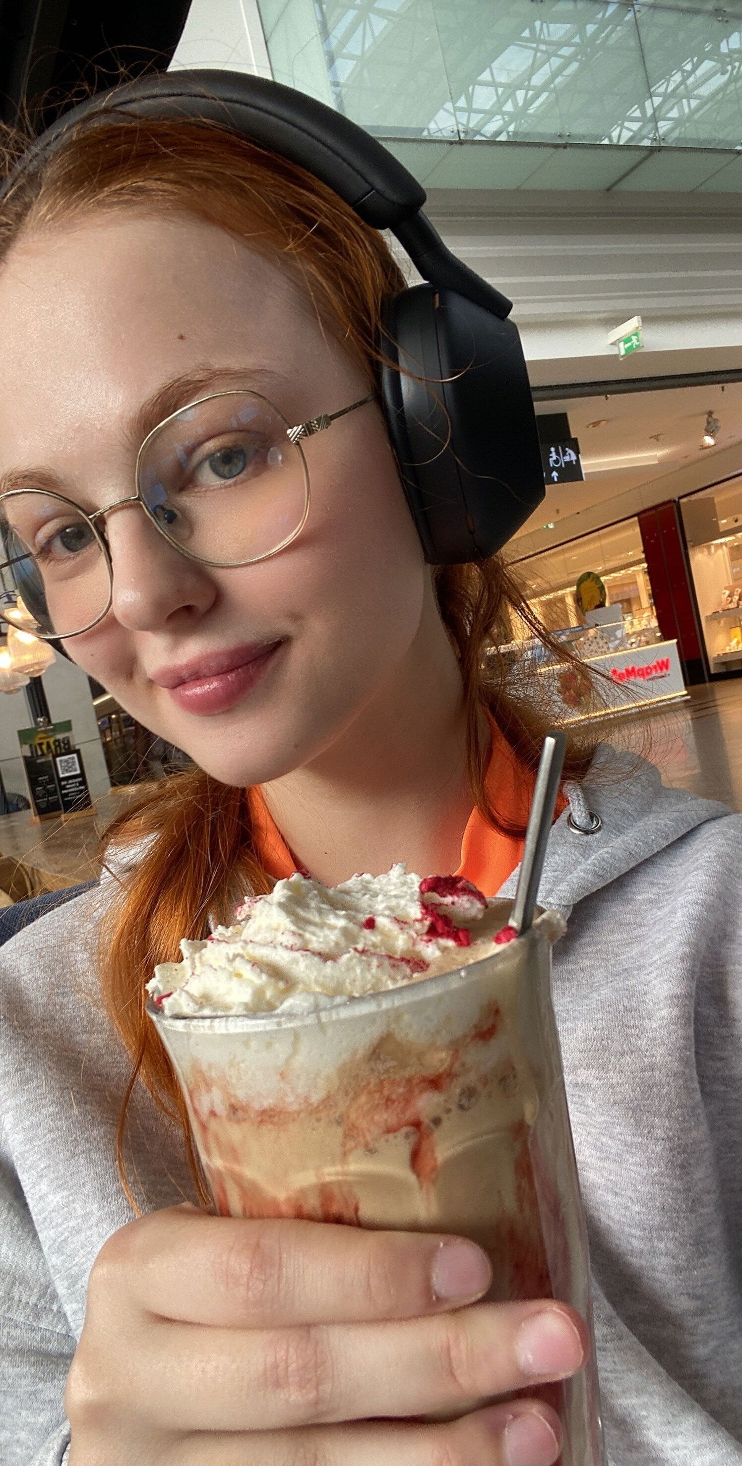 xoyisi2350, 23 years old from United States