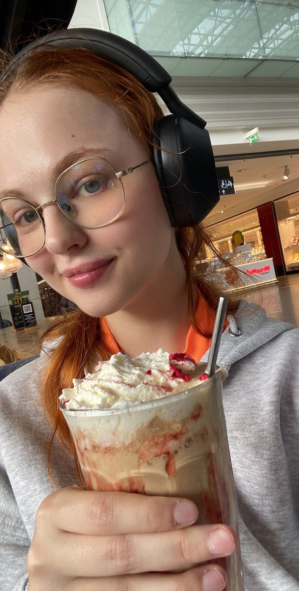 xoyisi2350, 23 years old from United States