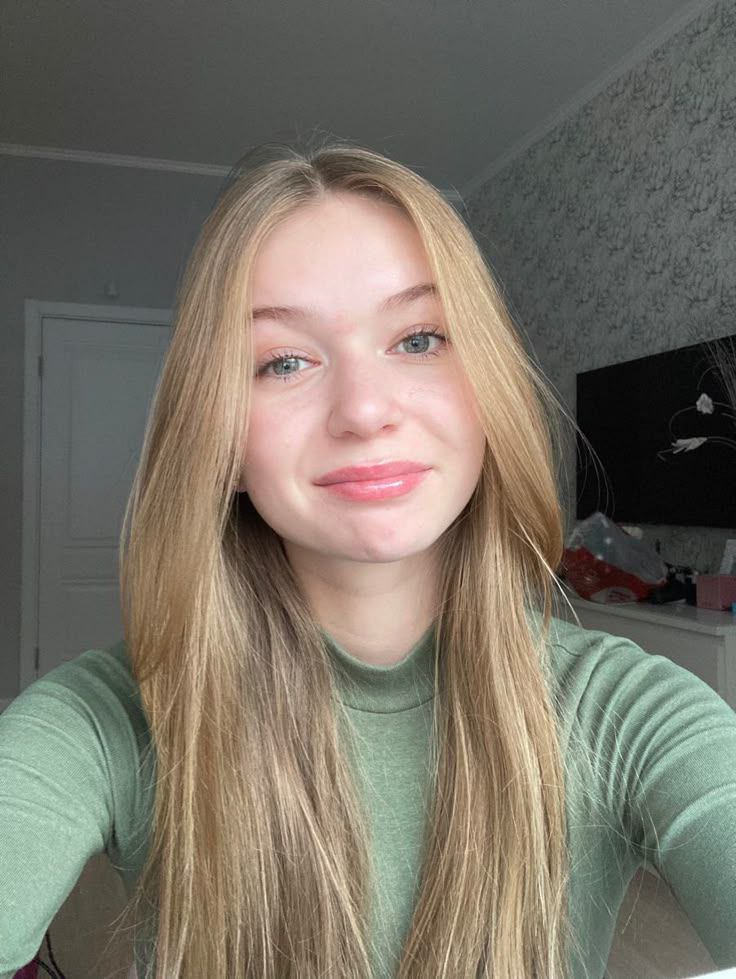 Ariana75875, 25 years old from Germany