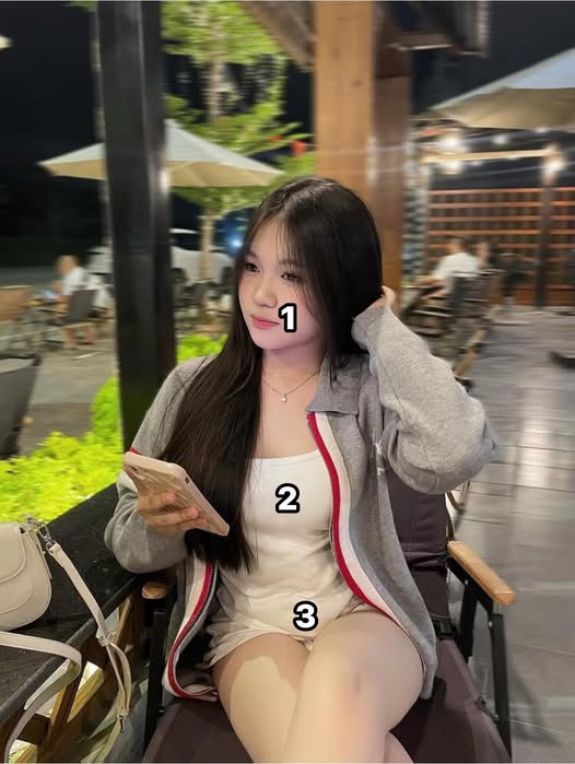 gimomow470's Cover Photo