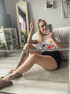 kidarih735, 23 years old from Canada