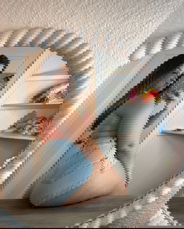 senthay1537, 20 years old from United States