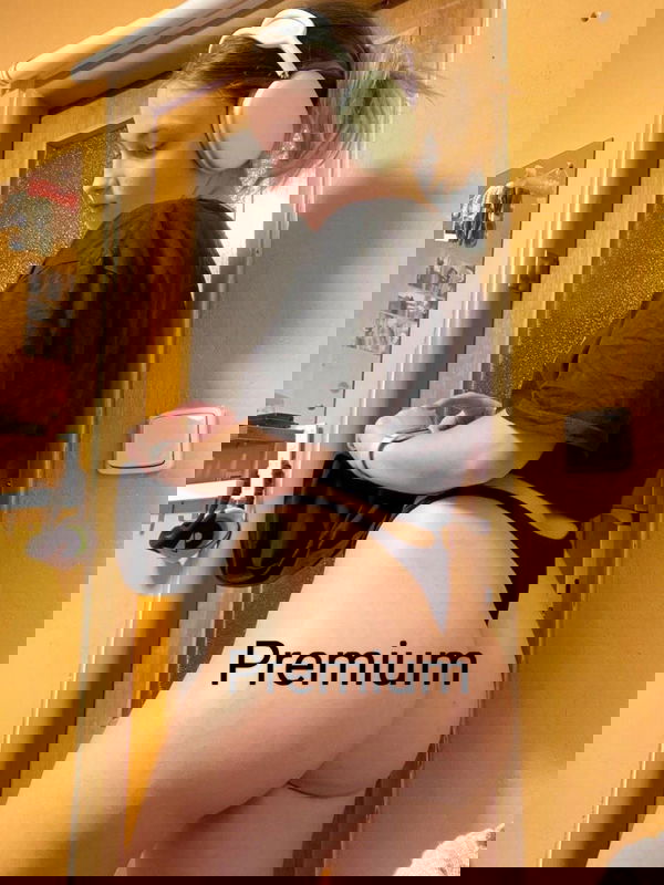 MarshaP, 33 years old from United Kingdom