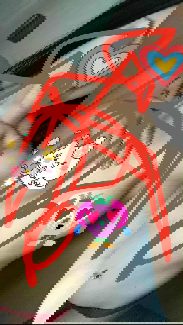 caraqueen039, 19 years old from Switzerland