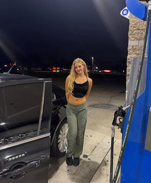 hdheh's Profile Photo