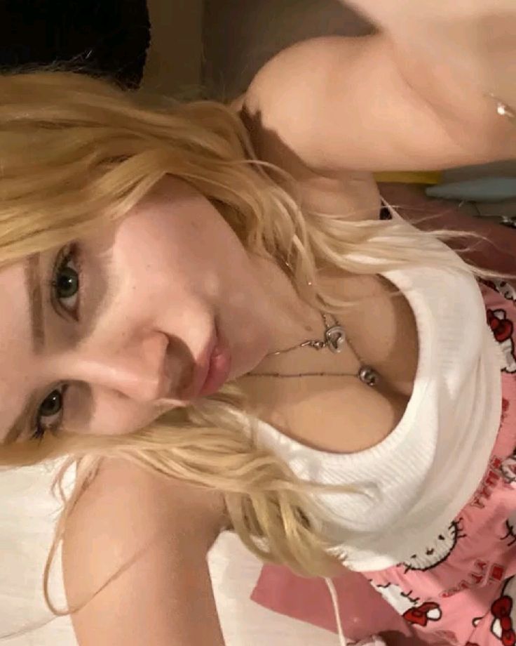 gahavi6553's Cover Photo