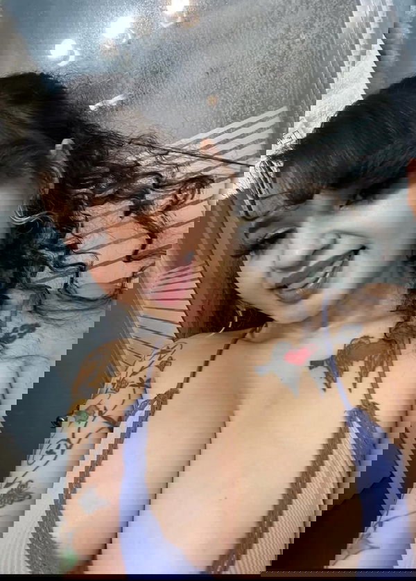 lizzrose4252's Profile Photo