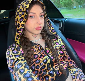 Sandra009's Profile Photo