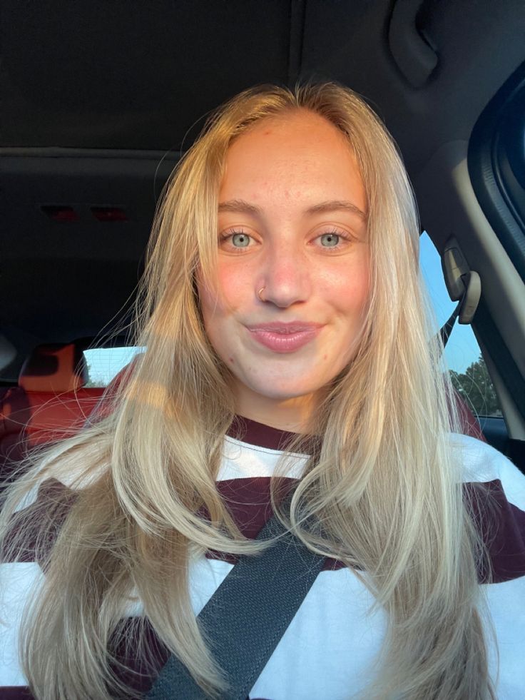 Alaia2145, 21 years old from United States