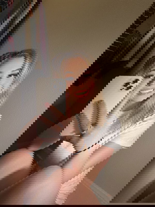 Jessica_Bryant88, 21 years old from United States