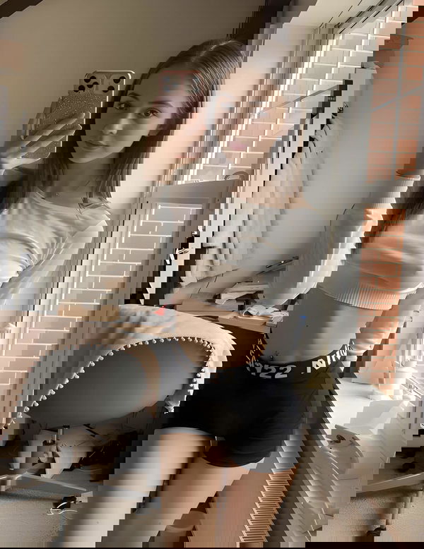 kasaf96359, 22 years old from United Kingdom