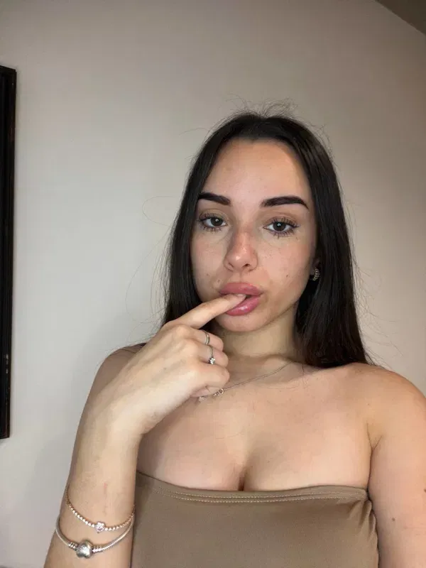 tiger70865, 21 years old from Belgium