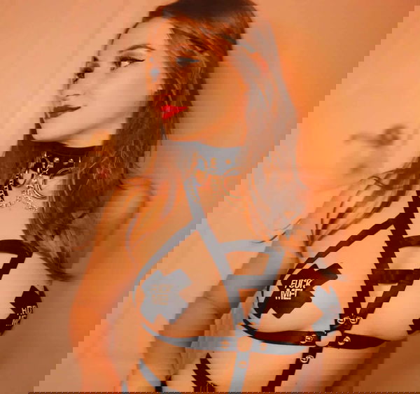 Nancy7239, 21 years old from United States