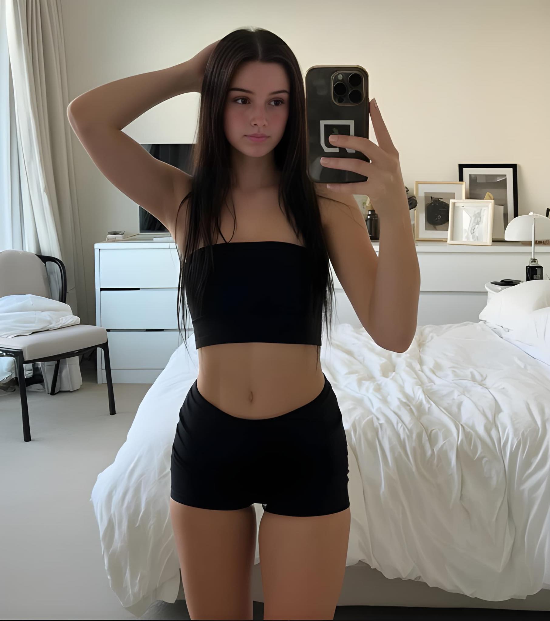 mowec97479's Cover Photo