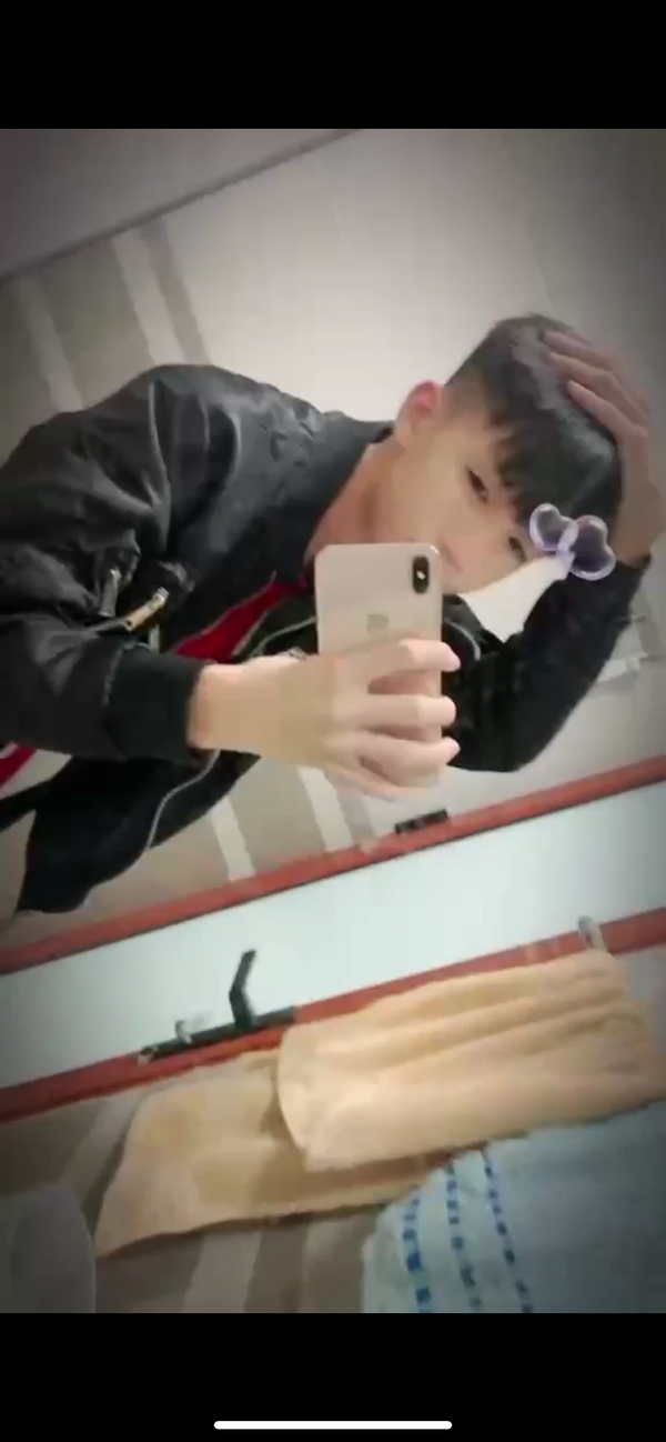 ducphat, 18 years old from Vietnam