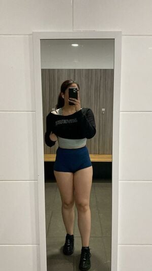 lowif72097, 22 years old from Italy