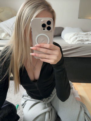 hsisknshaisnsn's Profile Photo