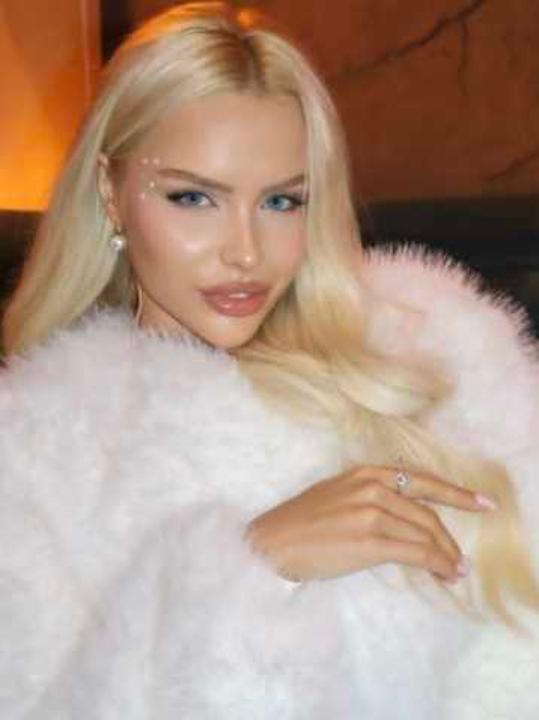 hahurevi, 24 years old from United States