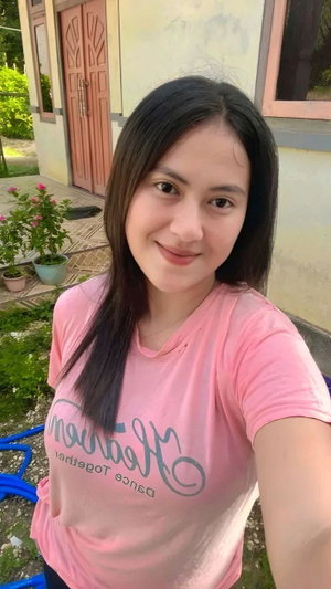 Christal18's Profile Photo