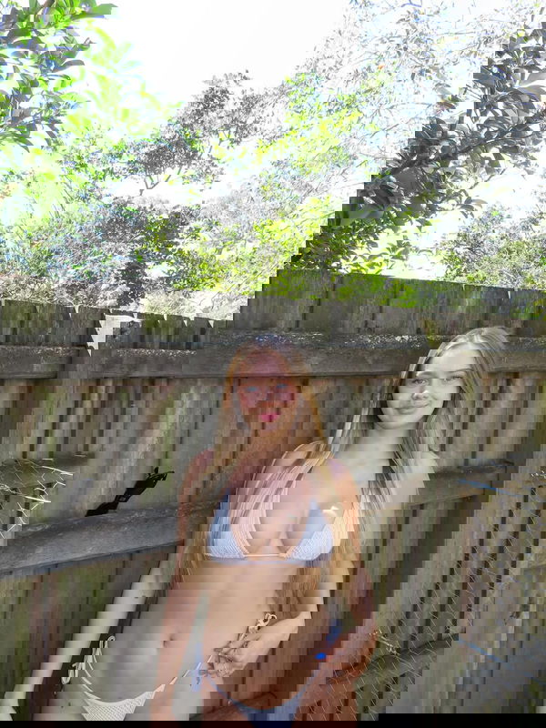 xafad53950, 19 years old from United Kingdom