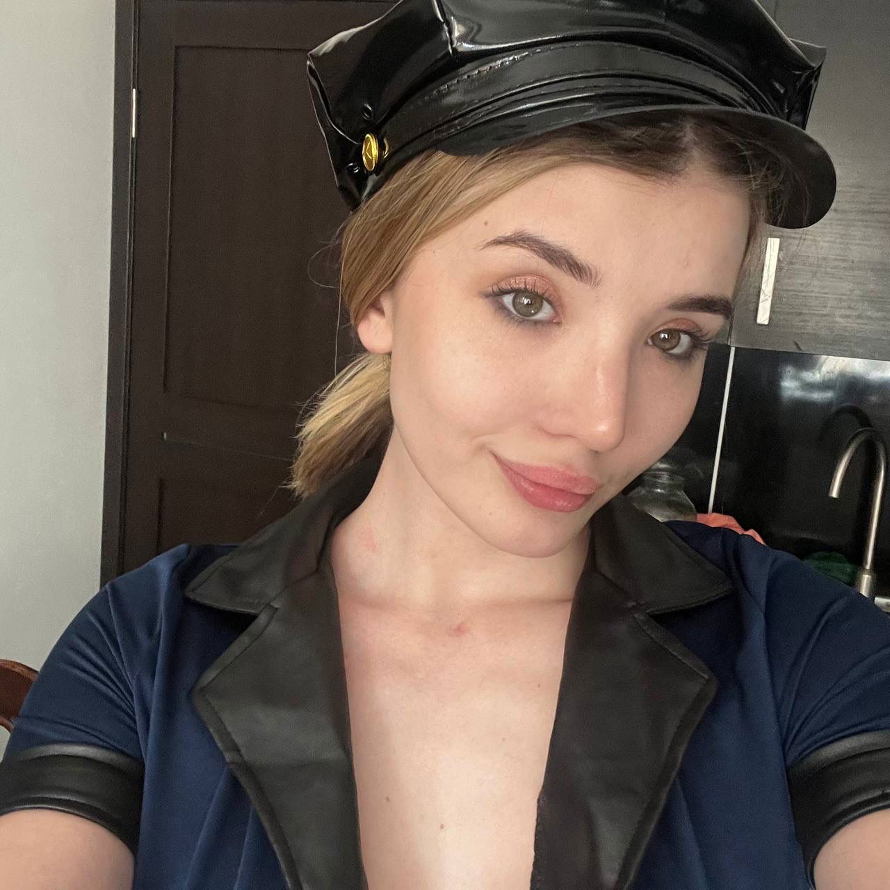bipopev140, 19 years old from United States
