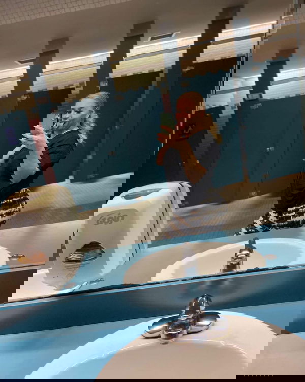 Ava_67p, 22 years old from United States