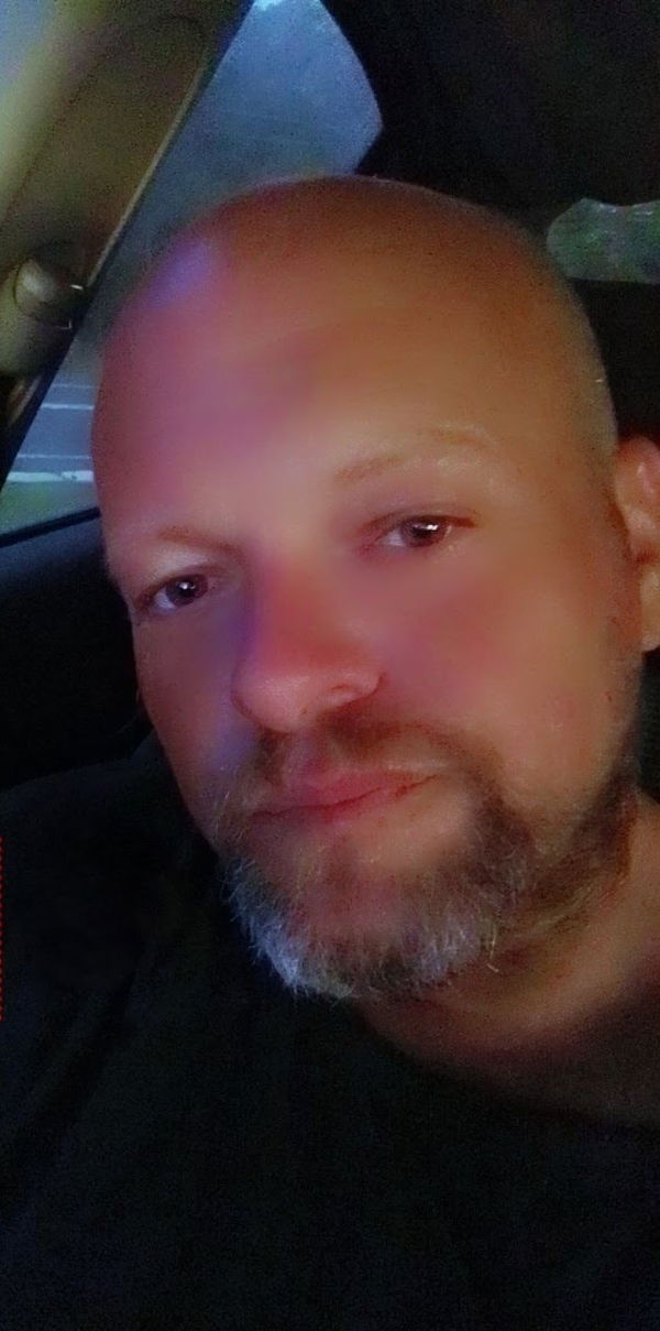 15plzn1, 44 years old from Australia