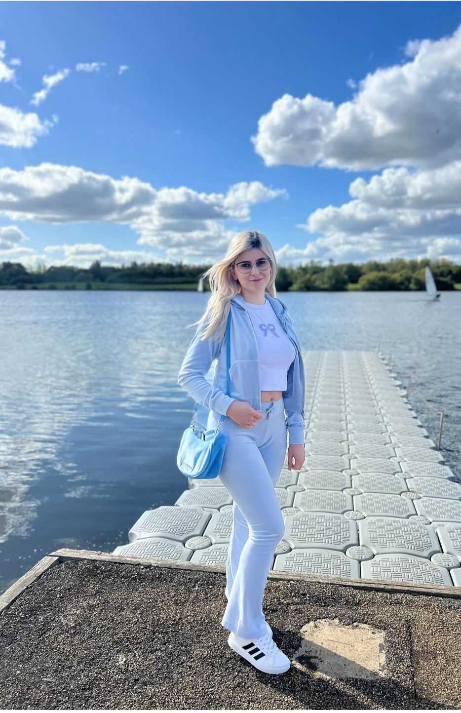 eupoxgbhva, 26 years old from Germany