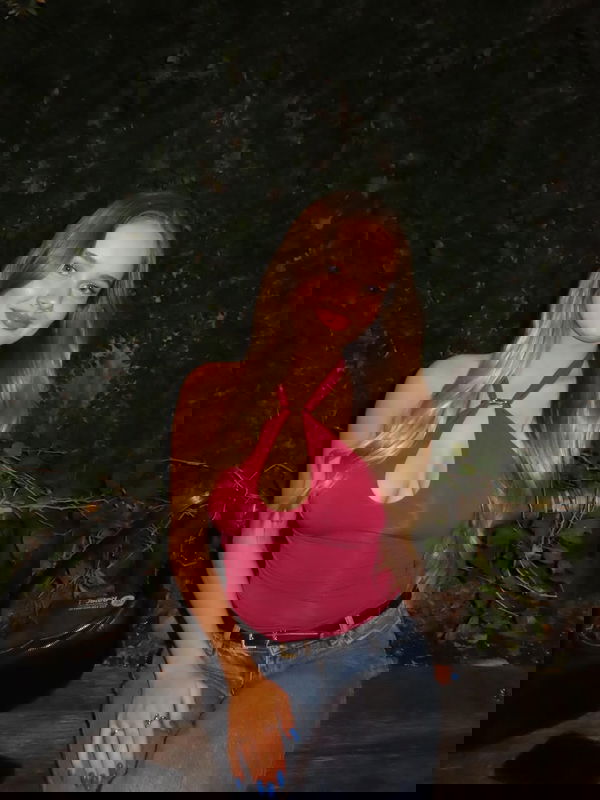 sihaw50179, 19 years old from United Kingdom