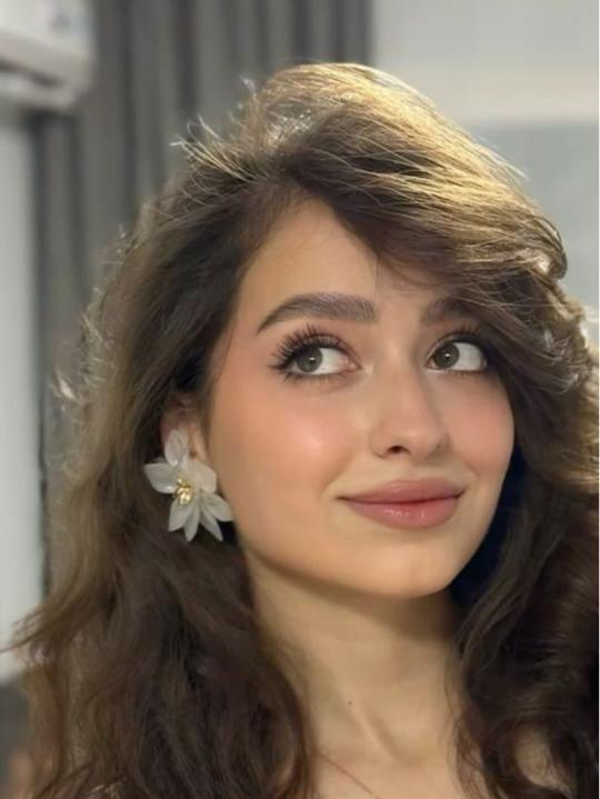 jymibugo, 25 years old from United States