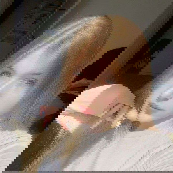 Ana4852, 23 years old from Canada