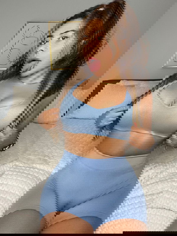 sqptkzga, 21 years old from United States