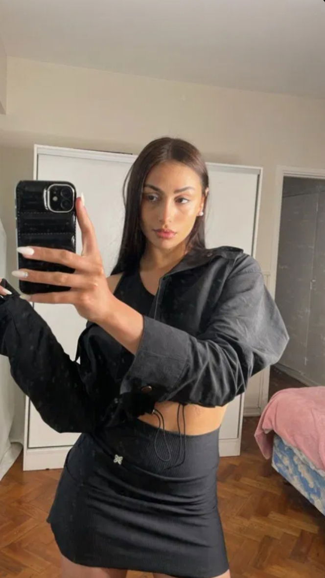 lyzune's Profile Photo