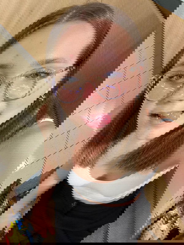 Karla174, 20 years old from Canada