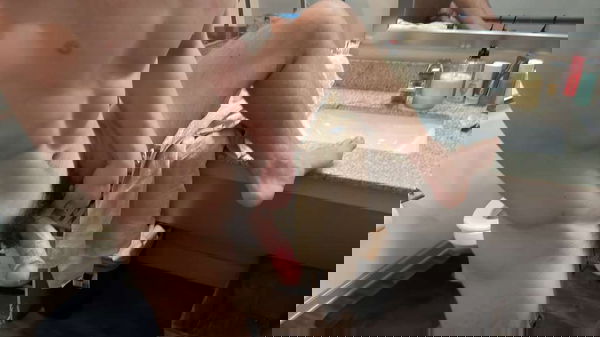 williams, 32 years old from United States