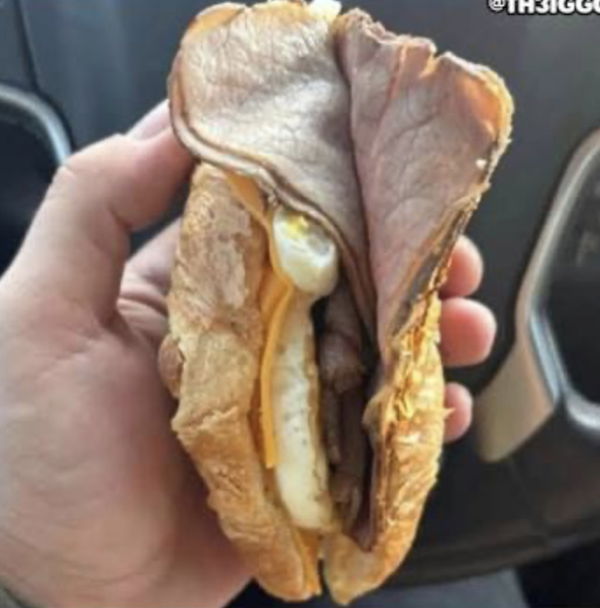 Mmjggghhihhhjihggggghhj, 19 years old from United States