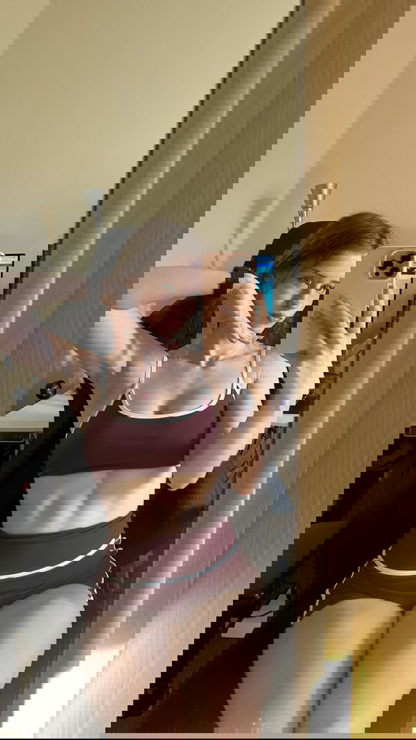 hojoto3401, 22 years old from United States